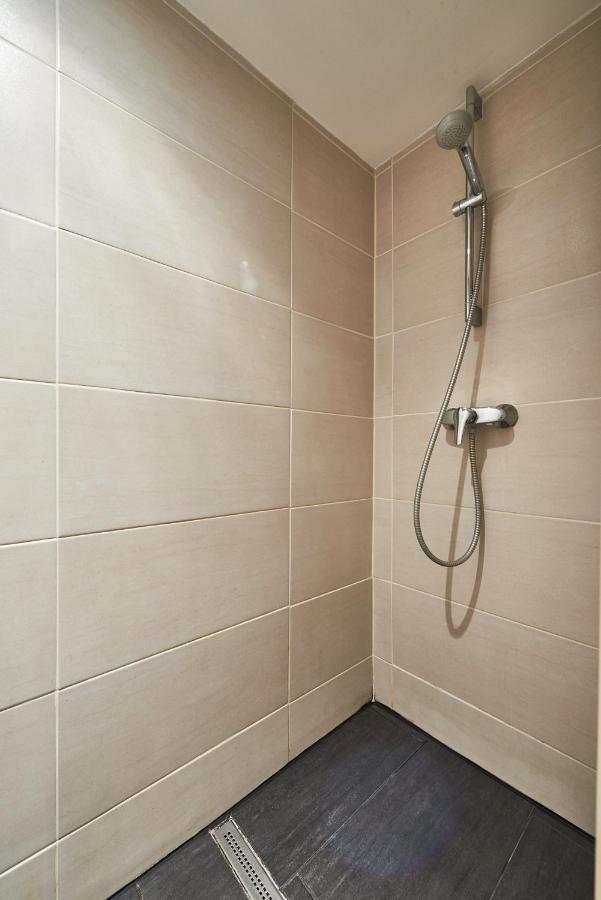 Large Apartment For Groups City Center Dist. VII Boedapest Buitenkant foto