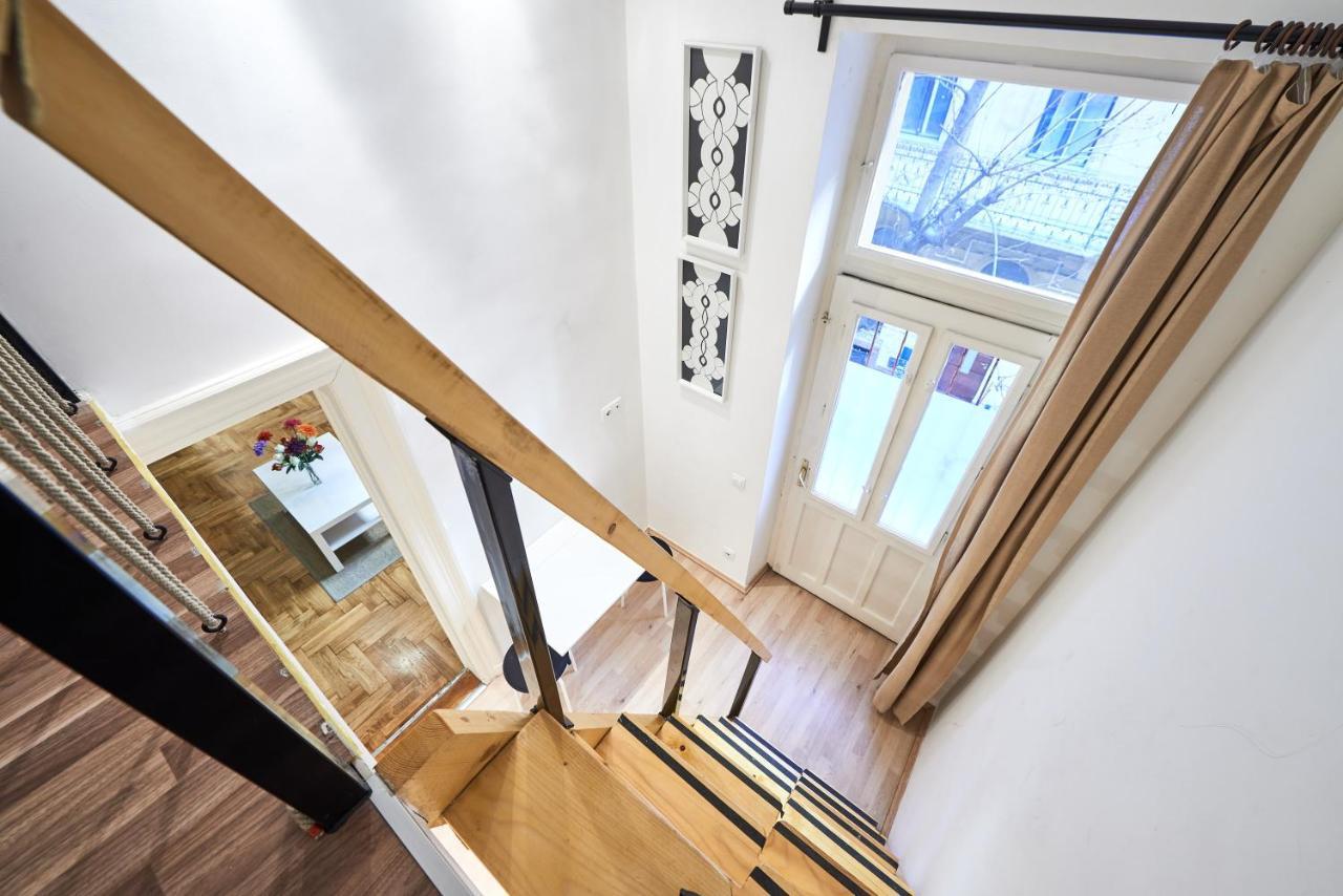 Large Apartment For Groups City Center Dist. VII Boedapest Buitenkant foto